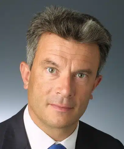 arostand