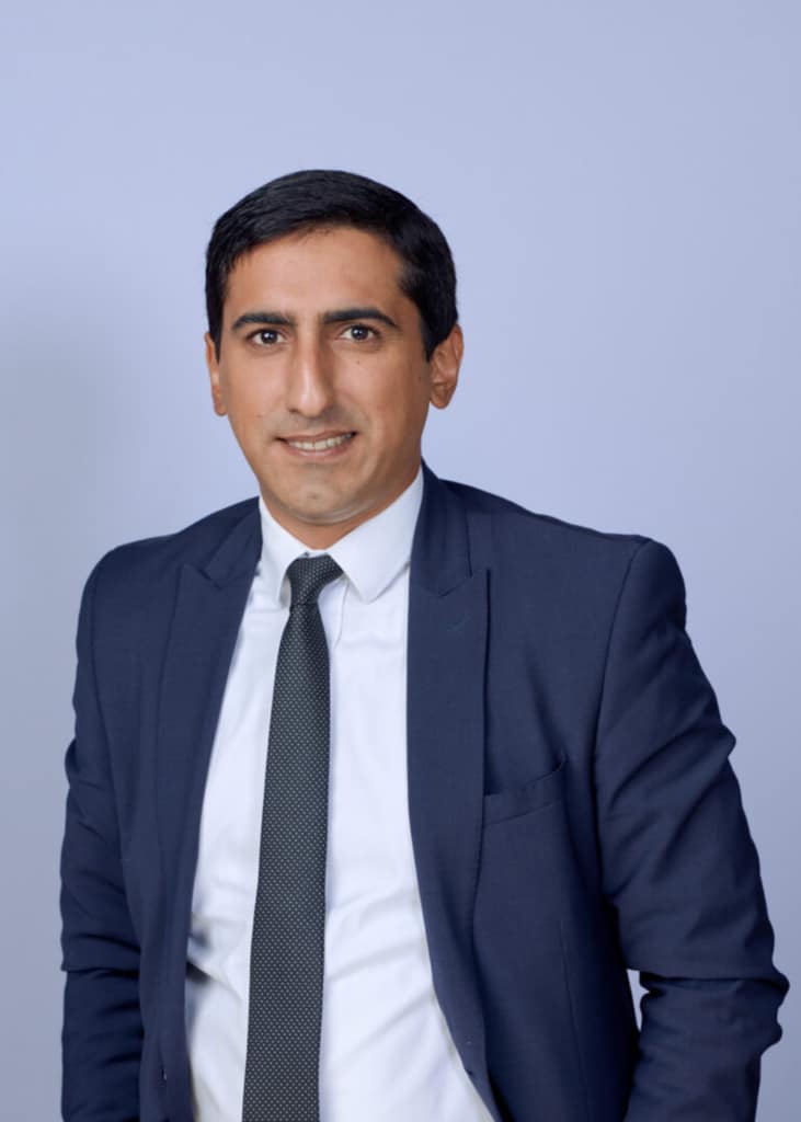 razavhoussen shamir