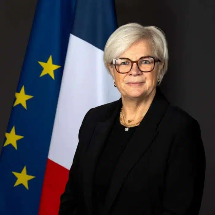 portrait officiel de catherine vautrin ©ecpad 700x700