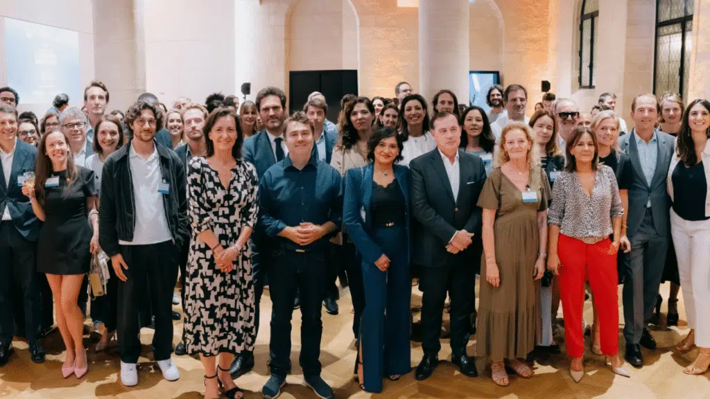 0. ouverture photo de groupe